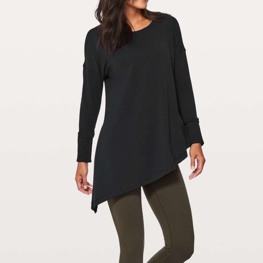 Lululemon To The Point LS